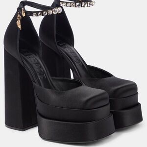 Versace Medusa Charm Women's Black Platform Heels size 39 - US size 8, New